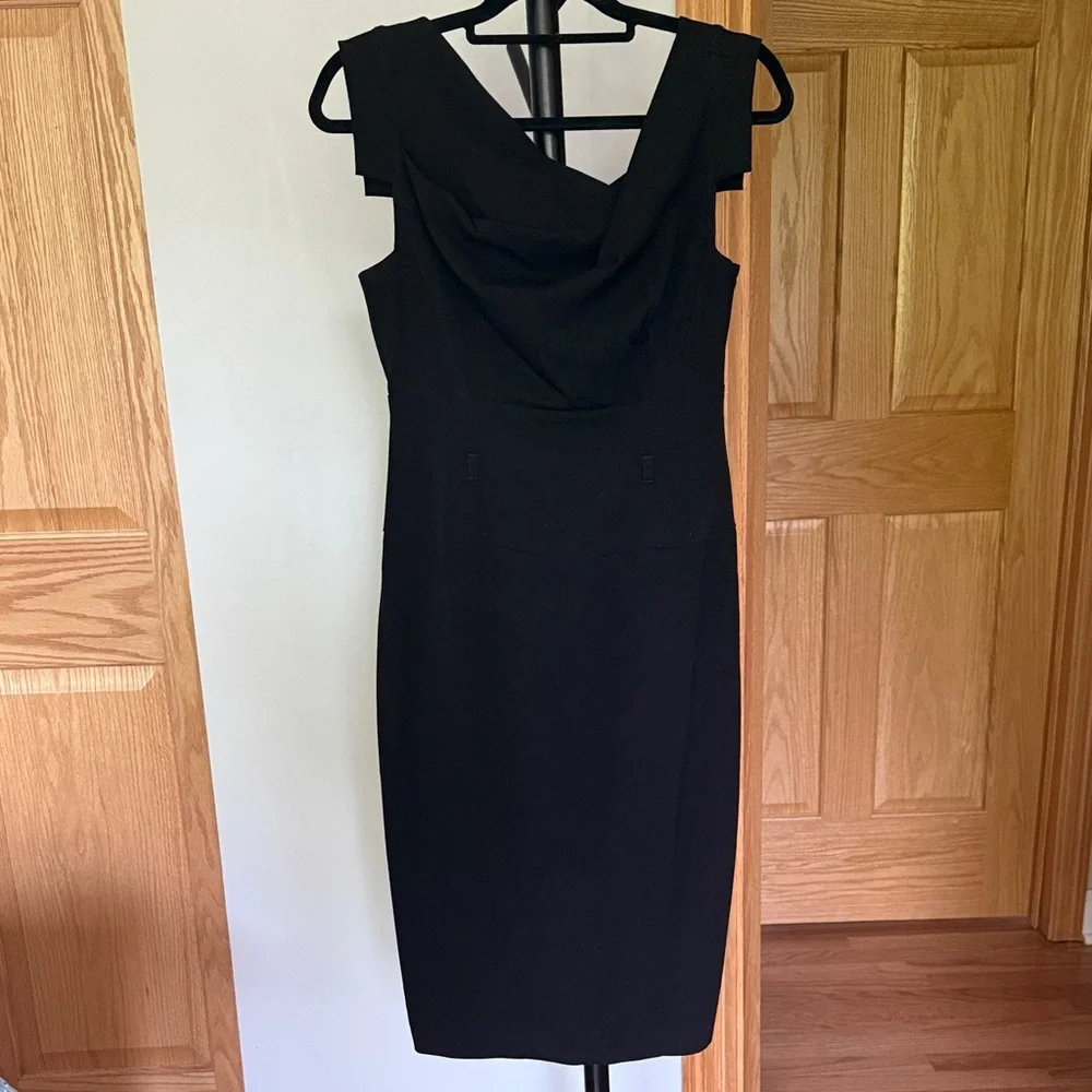 Black Halo Elegant Black Sleeveless Dress - Picture 2 of 3
